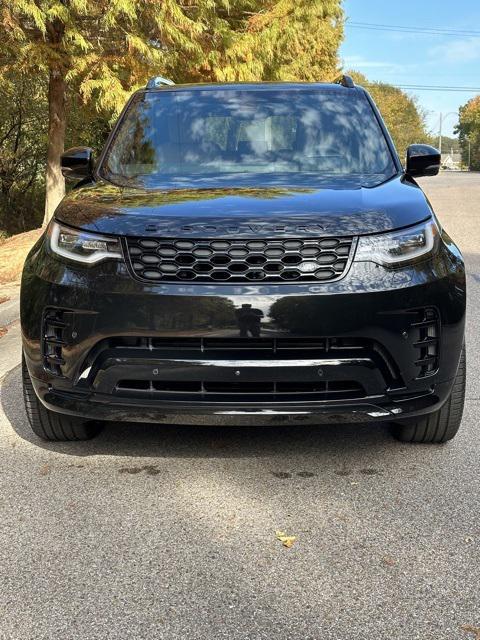 new 2024 Land Rover Discovery car, priced at $83,638