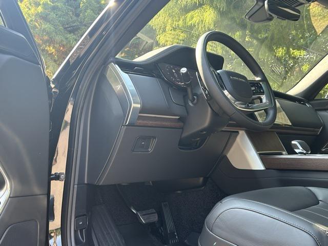 new 2025 Land Rover Range Rover car, priced at $146,375
