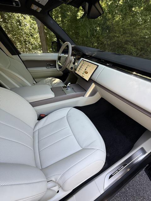 new 2025 Land Rover Range Rover car, priced at $121,415