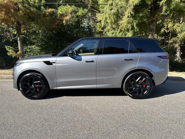 new 2025 Land Rover Range Rover Sport car, priced at $110,275