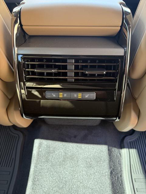 new 2025 Land Rover Range Rover Sport car, priced at $92,450
