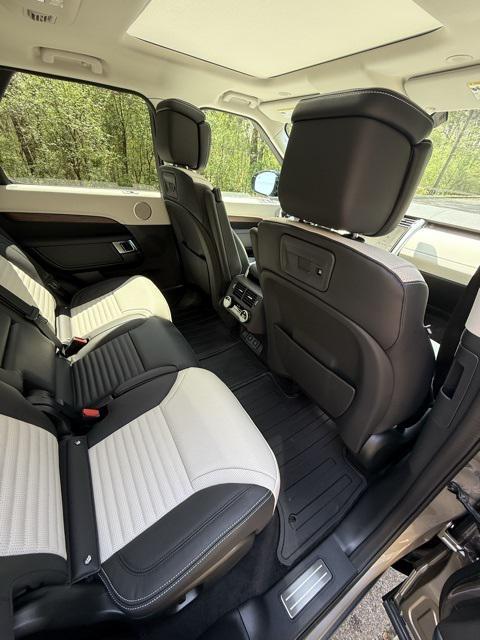 new 2025 Land Rover Discovery car, priced at $73,753