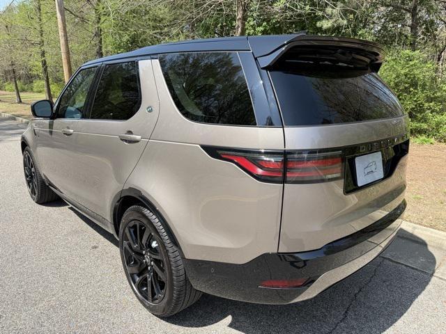 new 2025 Land Rover Discovery car, priced at $73,753