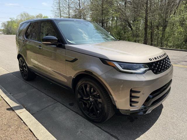 new 2025 Land Rover Discovery car, priced at $73,753