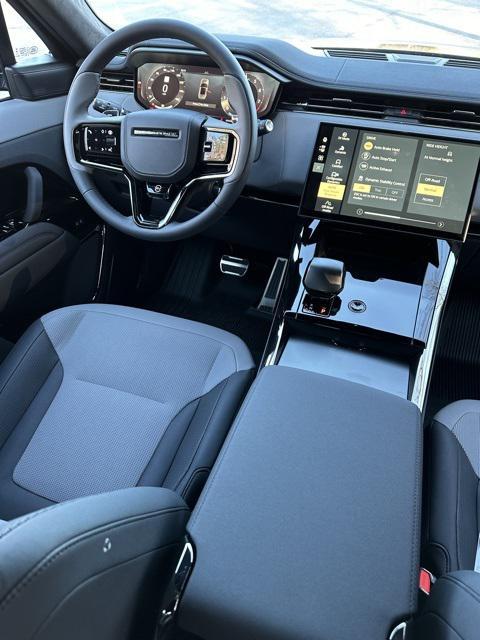 new 2025 Land Rover Range Rover Sport car, priced at $187,725