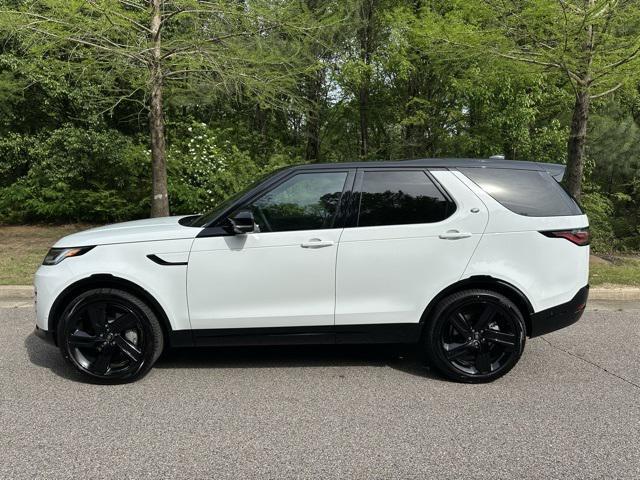 new 2024 Land Rover Discovery car, priced at $75,425