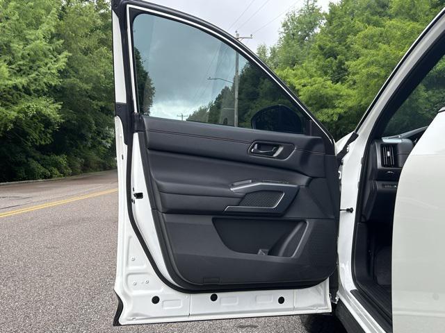 used 2024 Nissan Pathfinder car, priced at $36,616