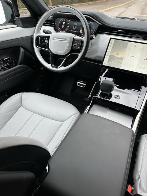 new 2025 Land Rover Range Rover Sport car, priced at $103,415