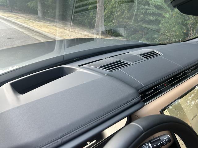 new 2025 Land Rover Range Rover Sport car, priced at $91,315