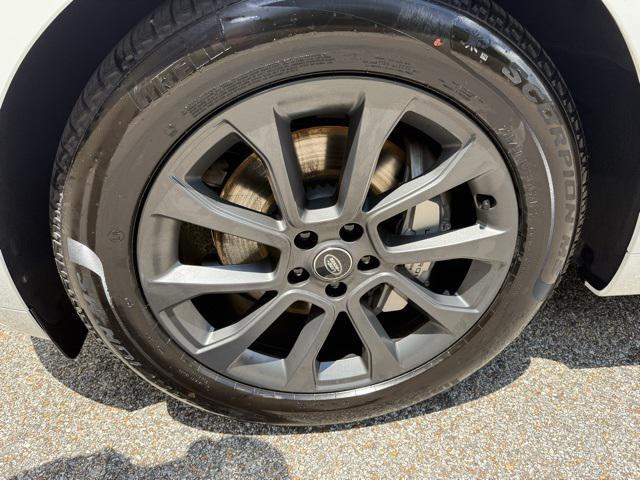 new 2025 Land Rover Range Rover Sport car, priced at $103,105