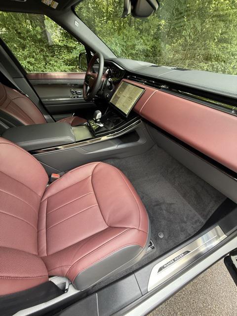 new 2025 Land Rover Range Rover Sport car, priced at $103,105
