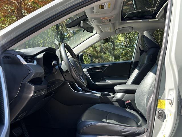 used 2021 Toyota RAV4 car, priced at $23,989