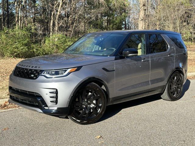 new 2025 Land Rover Discovery car, priced at $74,603