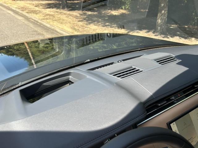 new 2025 Land Rover Range Rover car, priced at $134,575
