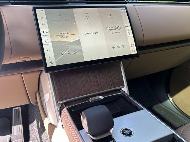 new 2025 Land Rover Range Rover car, priced at $134,575
