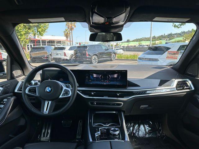 used 2025 BMW X7 car, priced at $99,999