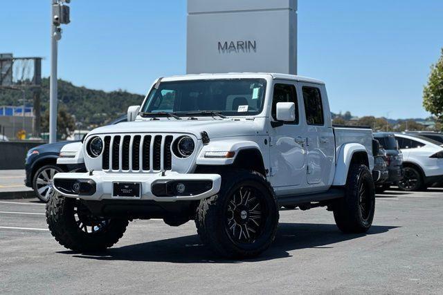 used 2023 Jeep Gladiator car, priced at $40,000