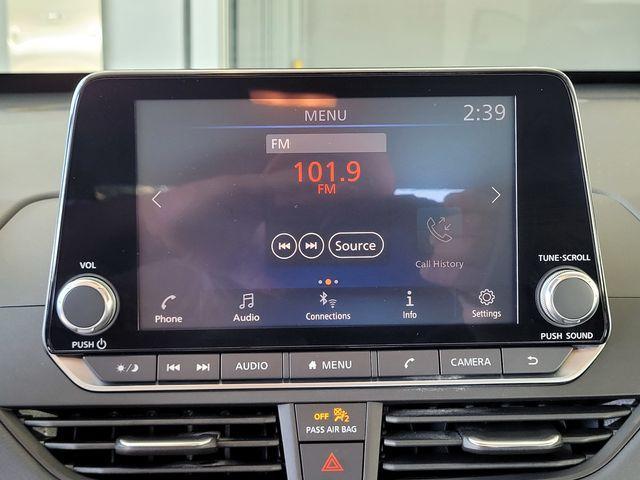 used 2022 Nissan Altima car, priced at $17,000