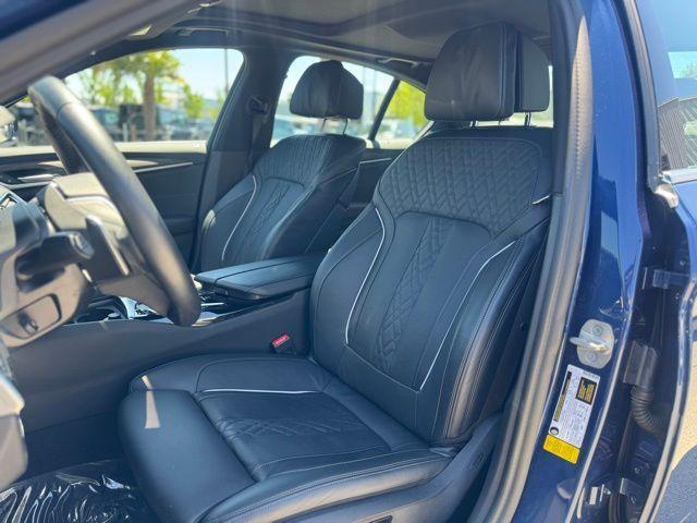 used 2022 BMW 540 car, priced at $41,999