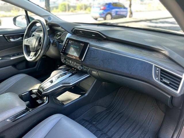 used 2018 Honda Clarity Plug-In Hybrid car, priced at $17,999