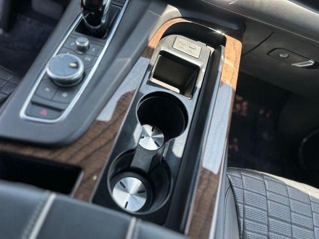 used 2021 Cadillac Escalade car, priced at $78,999