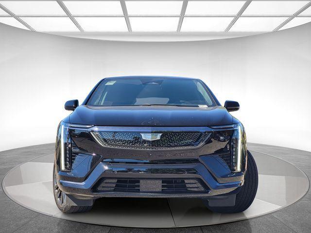 new 2025 Cadillac OPTIQ car, priced at $58,140