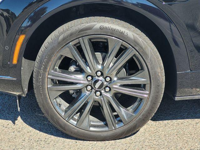 new 2025 Cadillac OPTIQ car, priced at $58,140