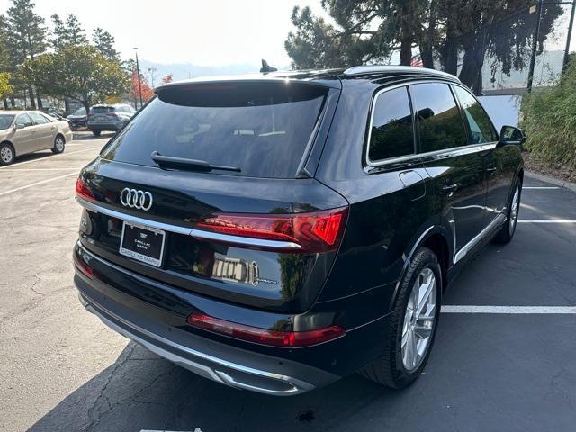 used 2024 Audi Q7 car, priced at $51,999