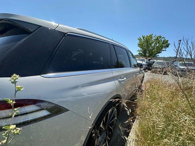 used 2020 Lincoln Aviator car, priced at $31,999