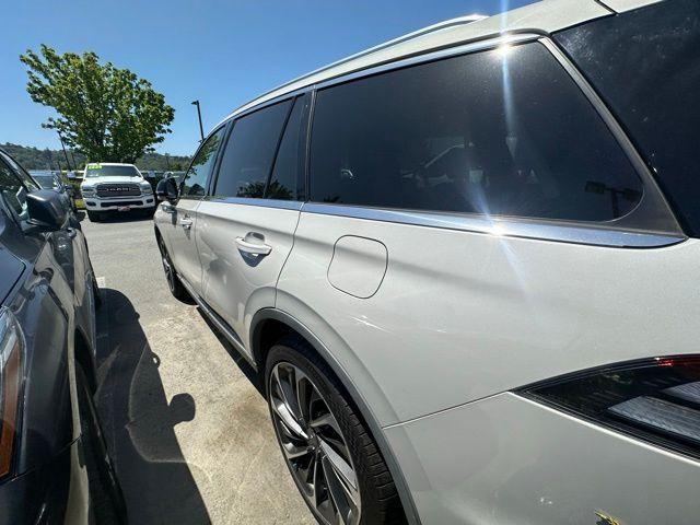 used 2020 Lincoln Aviator car, priced at $31,999