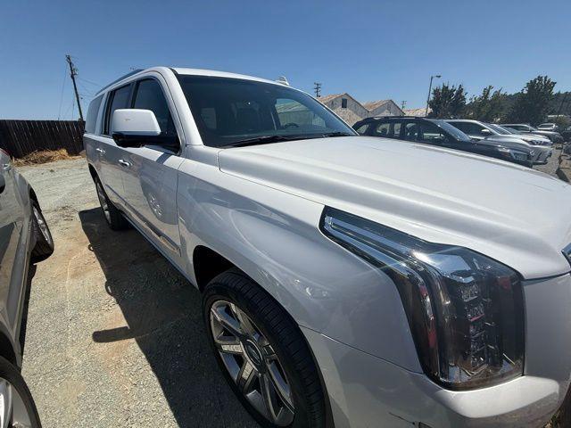 used 2018 Cadillac Escalade ESV car, priced at $27,000