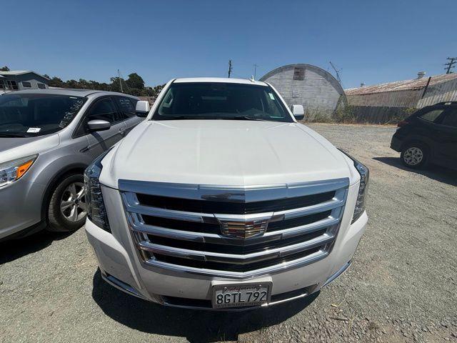 used 2018 Cadillac Escalade ESV car, priced at $27,000