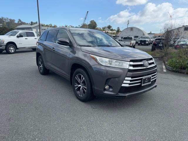 used 2017 Toyota Highlander car, priced at $12,799