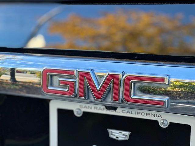 used 2019 GMC Yukon car, priced at $31,499