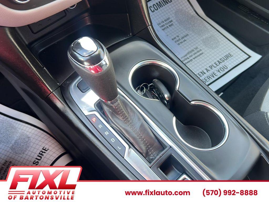 used 2021 Chevrolet Equinox car, priced at $20,341