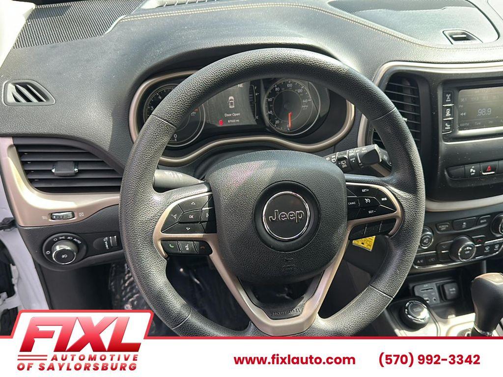 used 2018 Jeep Cherokee car, priced at $13,757