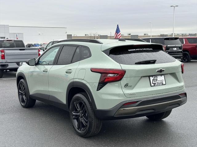 new 2025 Chevrolet Trax car, priced at $25,149