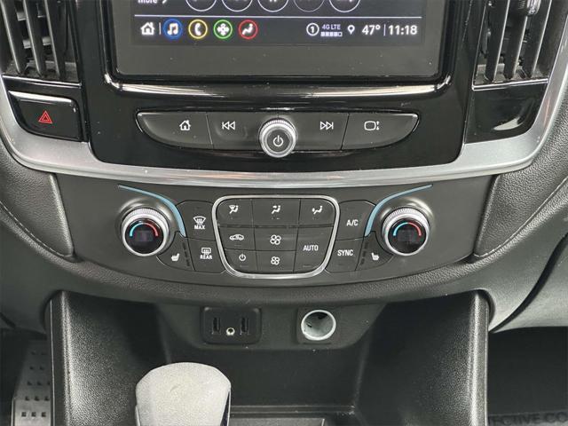 used 2023 Chevrolet Traverse car, priced at $27,463
