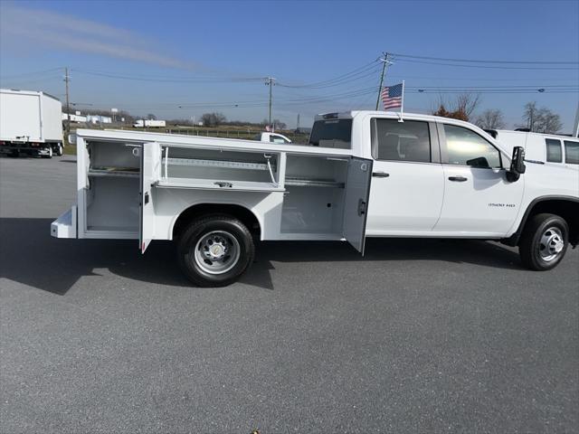 new 2025 Chevrolet Silverado 3500 car, priced at $67,157