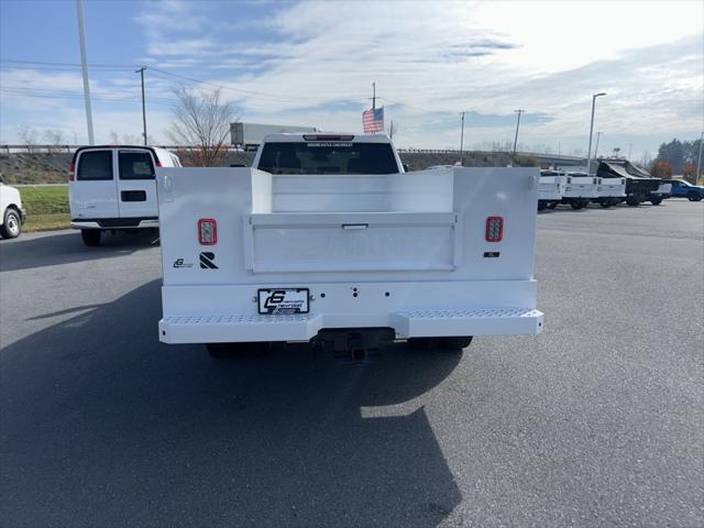 new 2025 Chevrolet Silverado 3500 car, priced at $67,157