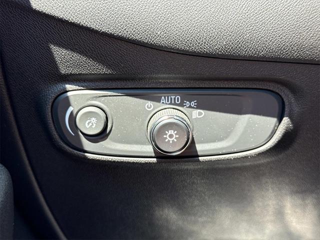 used 2022 Chevrolet Equinox car, priced at $22,266