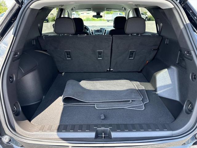 used 2022 Chevrolet Equinox car, priced at $22,266