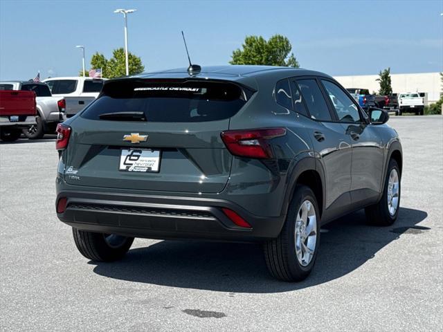new 2025 Chevrolet Trax car, priced at $23,470