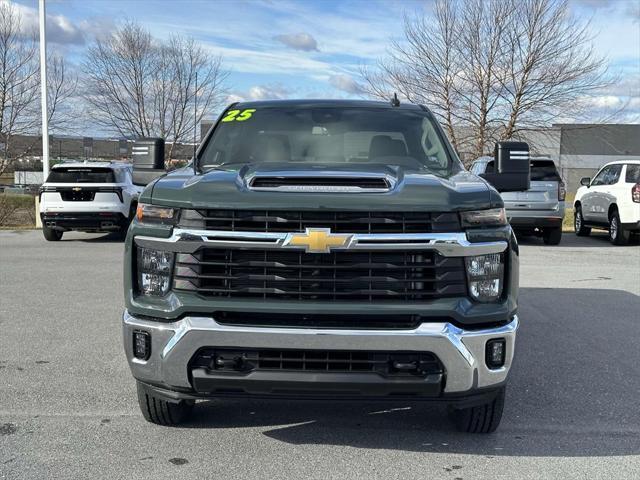 new 2025 Chevrolet Silverado 2500 car, priced at $58,444