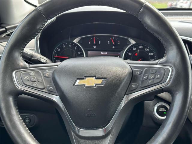 used 2021 Chevrolet Equinox car, priced at $23,456