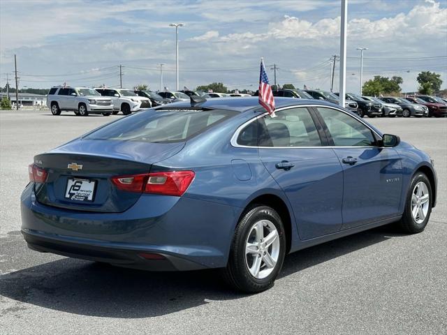 new 2024 Chevrolet Malibu car, priced at $22,432