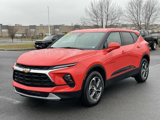 new 2025 Chevrolet Blazer car, priced at $36,833