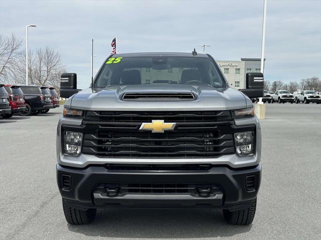 new 2025 Chevrolet Silverado 2500 car, priced at $62,176