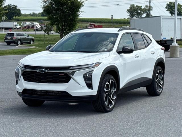 new 2025 Chevrolet Trax car, priced at $26,600