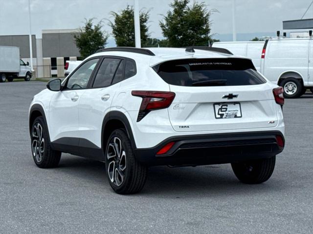 new 2025 Chevrolet Trax car, priced at $26,600